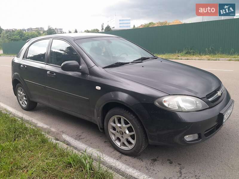 Chevrolet Lacetti (2008)