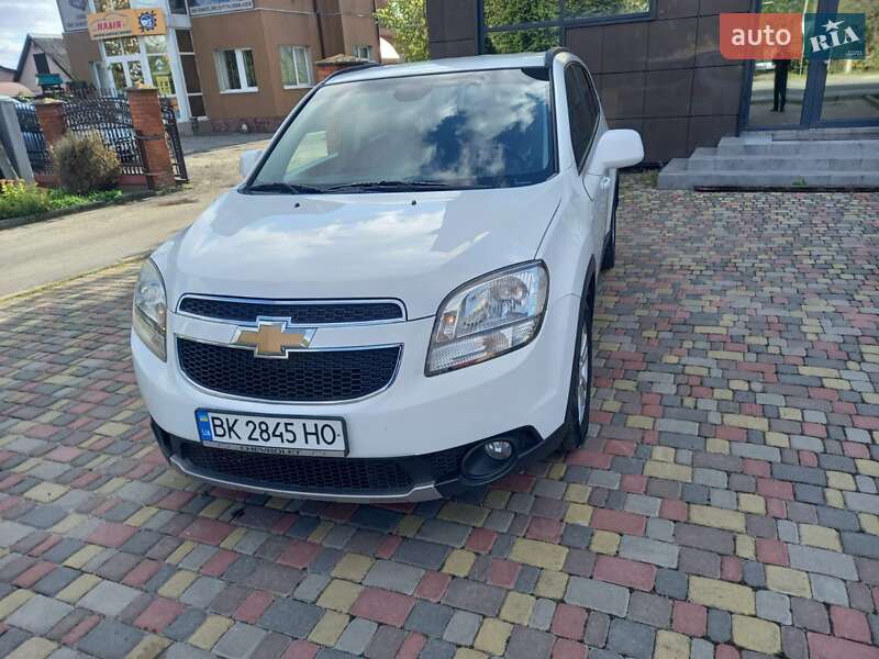Chevrolet Orlando (2012)