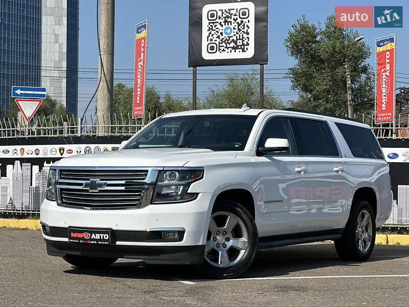 Chevrolet Suburban (2017)