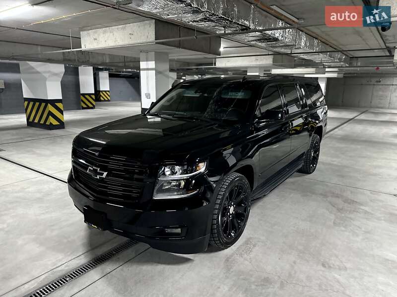 Chevrolet Suburban (2014)