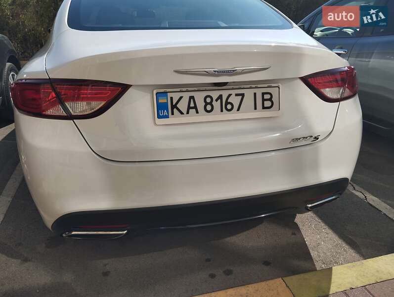 Chrysler 200s (2014)