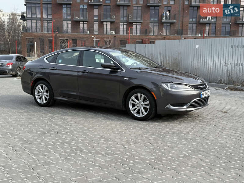 Chrysler 200 (2015)