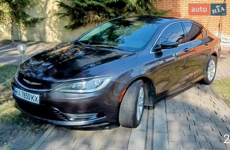 Chrysler 200 (2016)