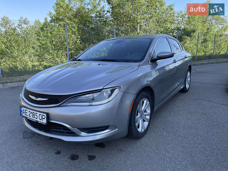 Chrysler 200 (2014)