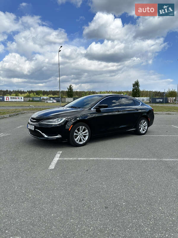Chrysler 200 (2015)