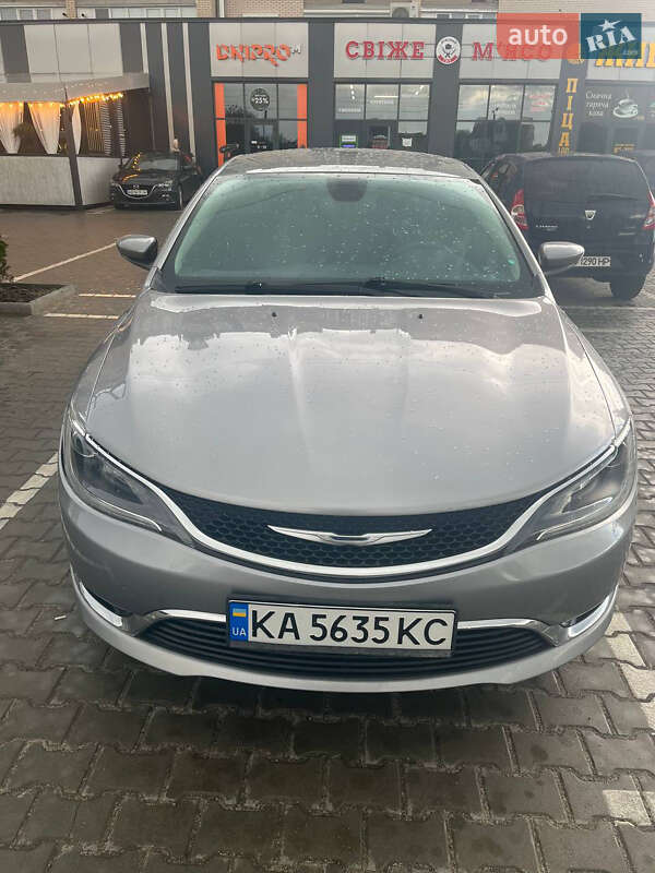 Chrysler 200 (2015)