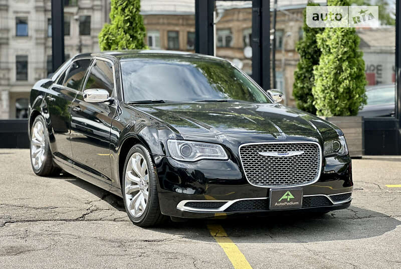 Chrysler 300c (2018)