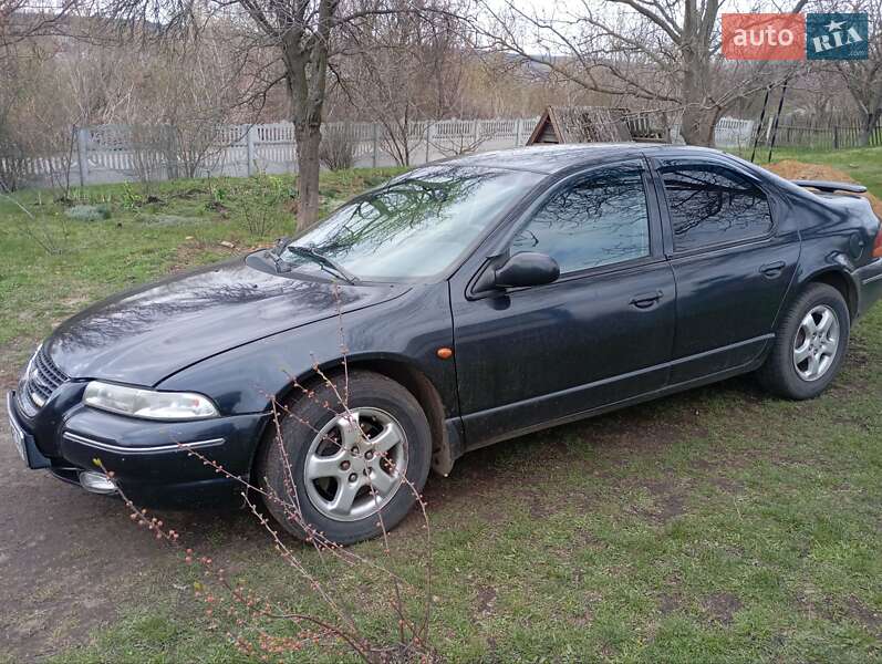 Chrysler Cirrus (1995)