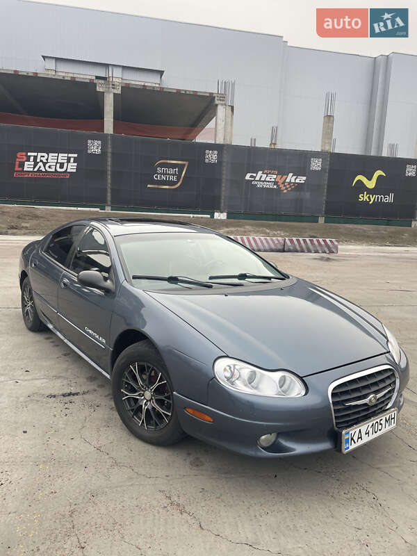 Chrysler Concorde (2003)