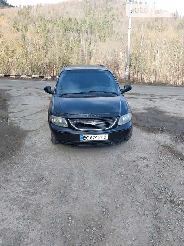 Chrysler Grand voyager (2003)