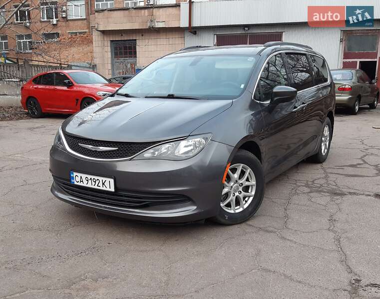 Chrysler Pacifica (2020)