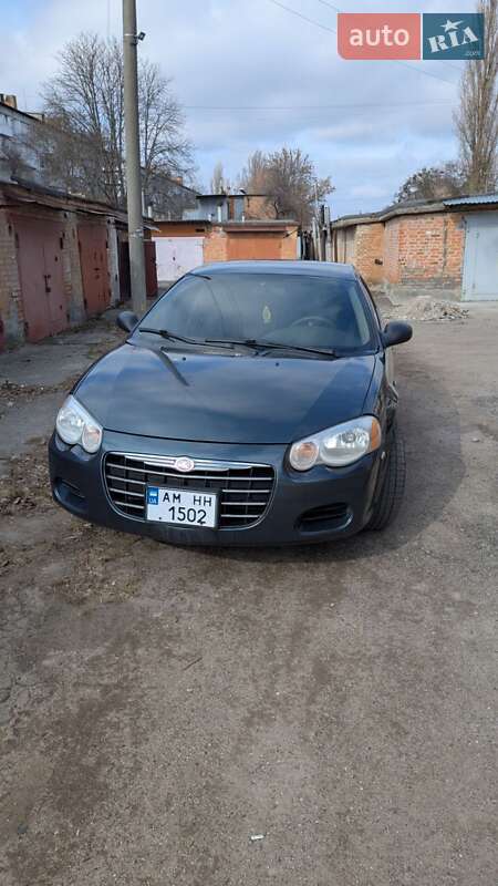 Chrysler Sebring (2004)
