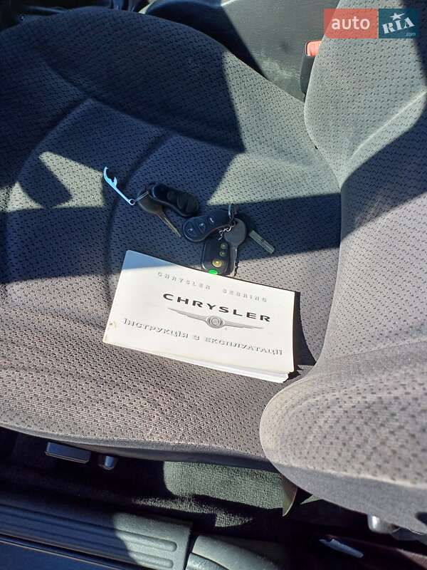Chrysler Sebring (2004)
