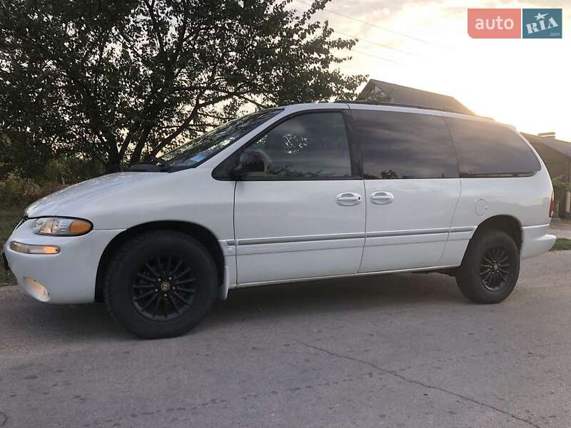 Chrysler Town  country (1999)