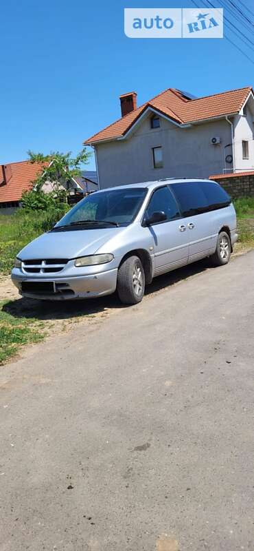 Chrysler Voyager (1999)