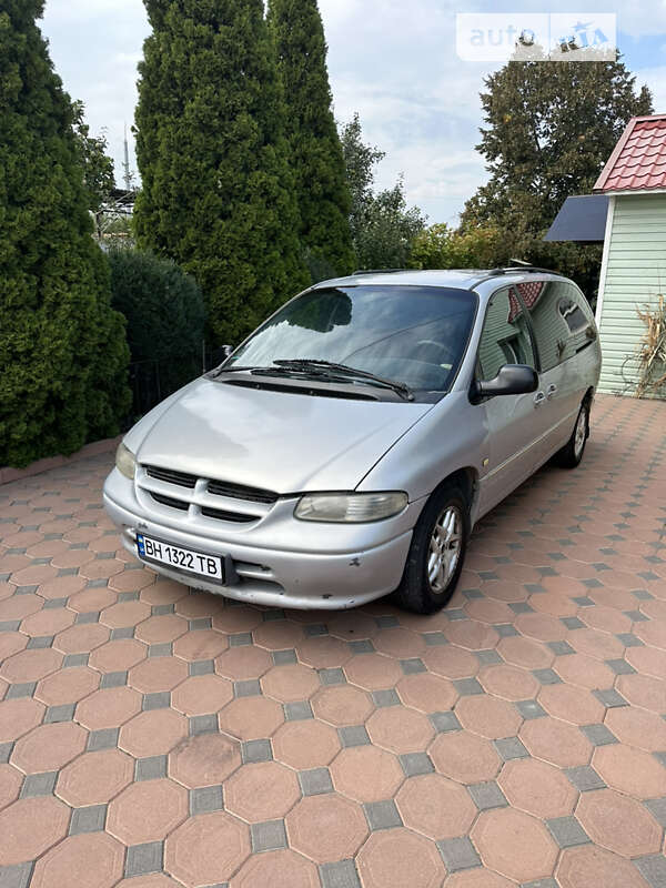 Chrysler Voyager (1999)