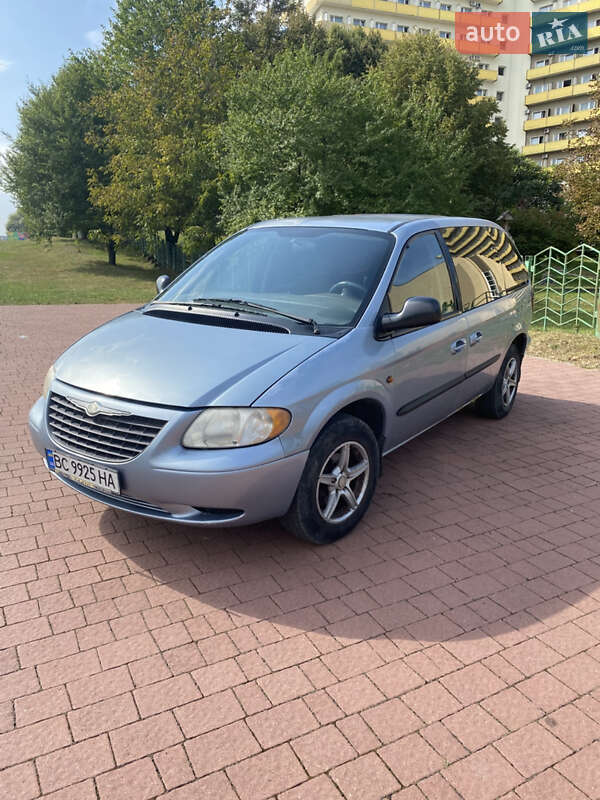 Chrysler Voyager (2003)
