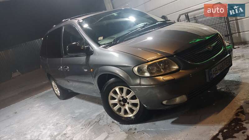 Chrysler Voyager (2004)