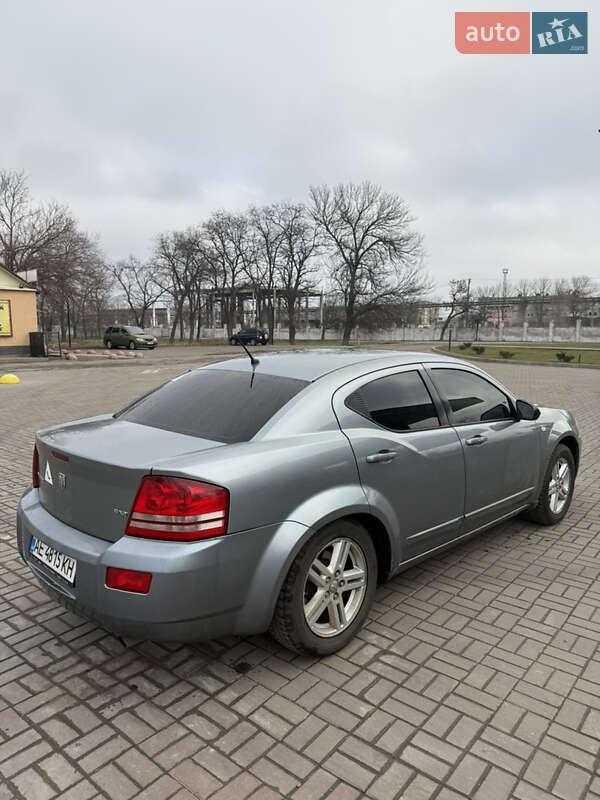 Dodge Avenger (2008)