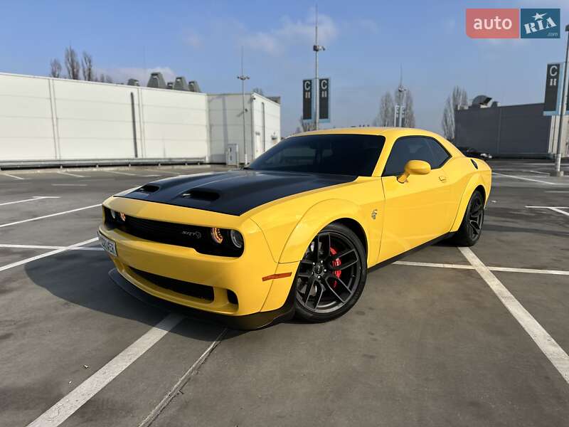 Dodge Challenger (2017)