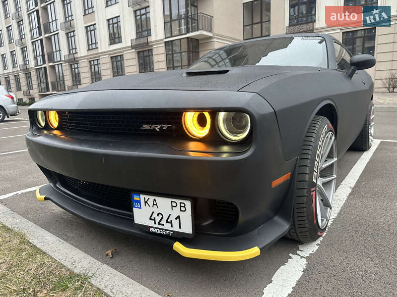 Dodge Challenger (2016)