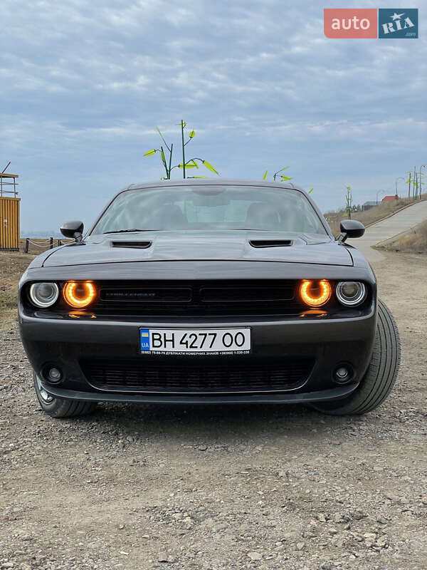 Dodge Challenger (2017)