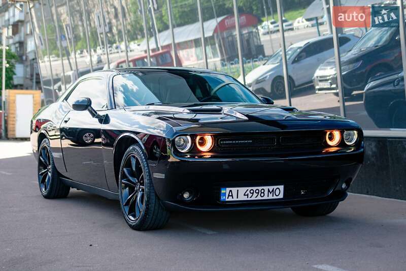 Dodge Challenger (2017)