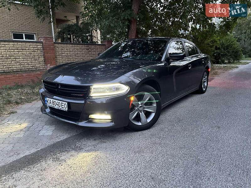 Dodge Charger (2017)