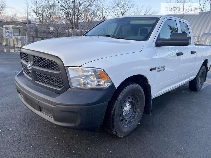 Dodge Ram 1500 (2015)