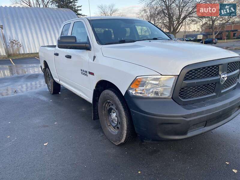Dodge Ram 1500 (2015)