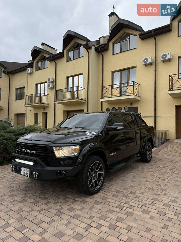 Dodge Ram 1500 (2021)