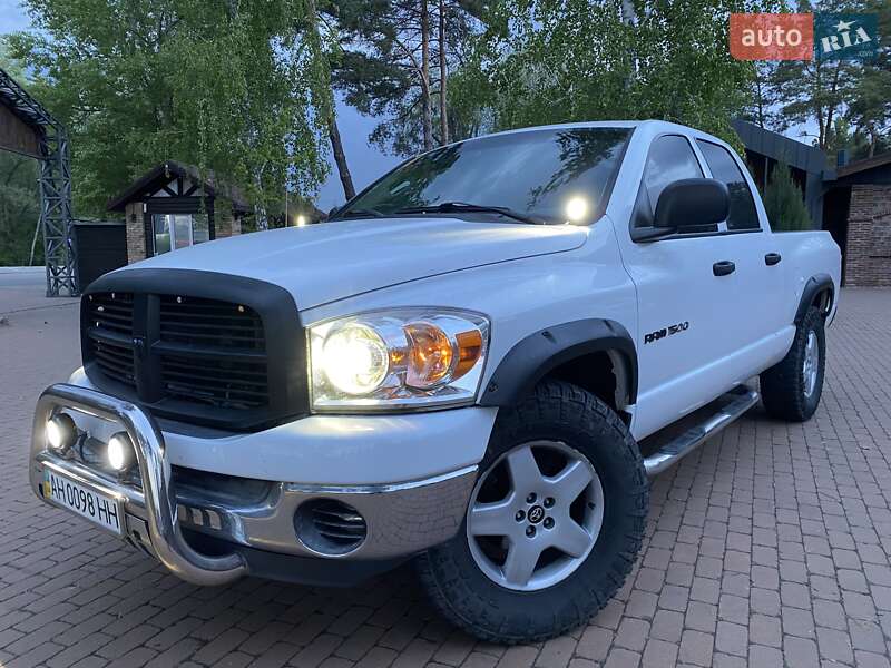 Dodge Ram 1500 (2007)