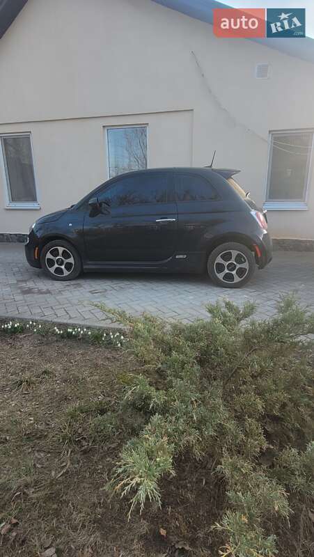 Fiat 500 (2017)