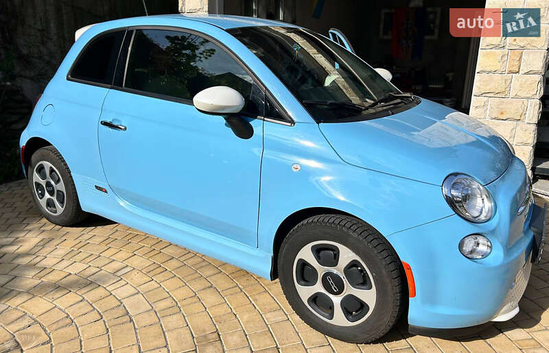 Fiat 500e (2015)