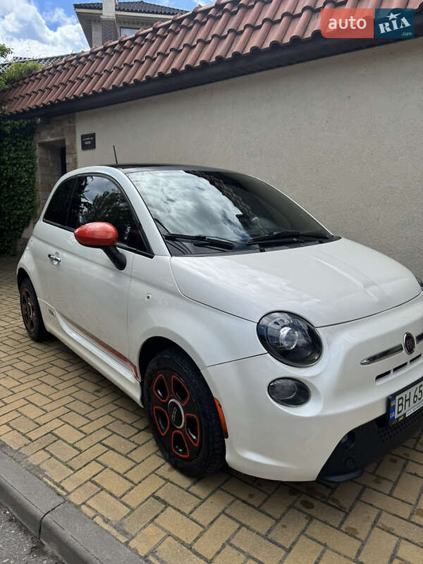Fiat 500e (2016)
