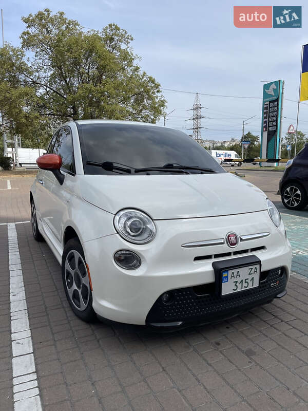 Fiat 500e (2015)