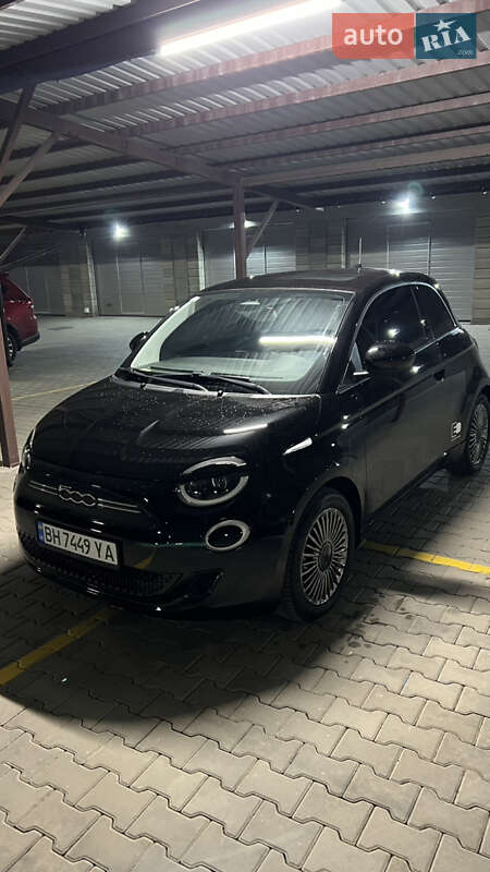 Fiat 500e (2021)