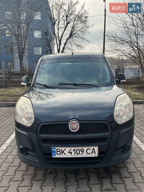 Fiat Doblo (2010)