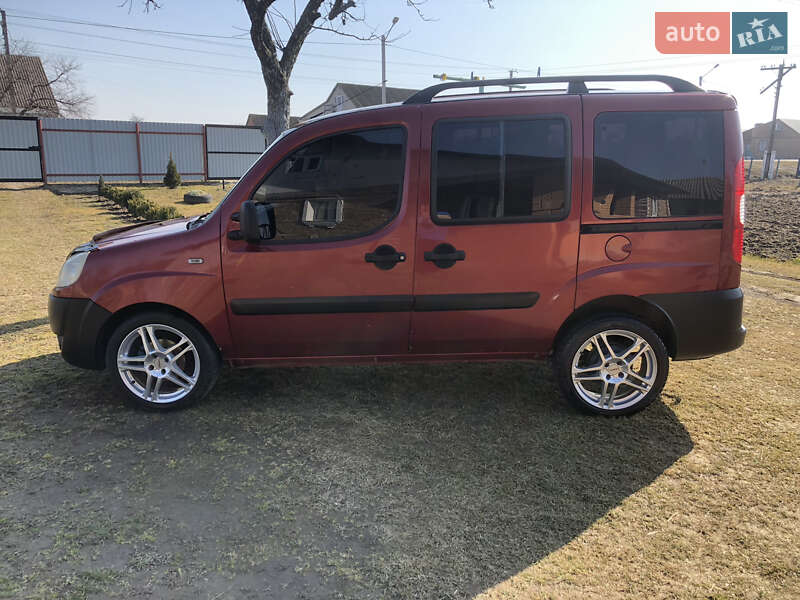 Fiat Doblo (2008)