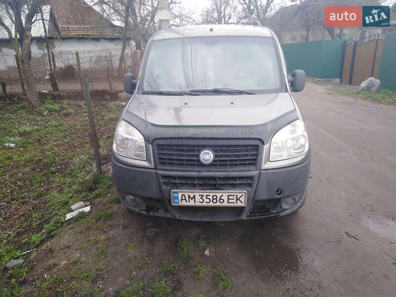 Fiat Doblo (2006)