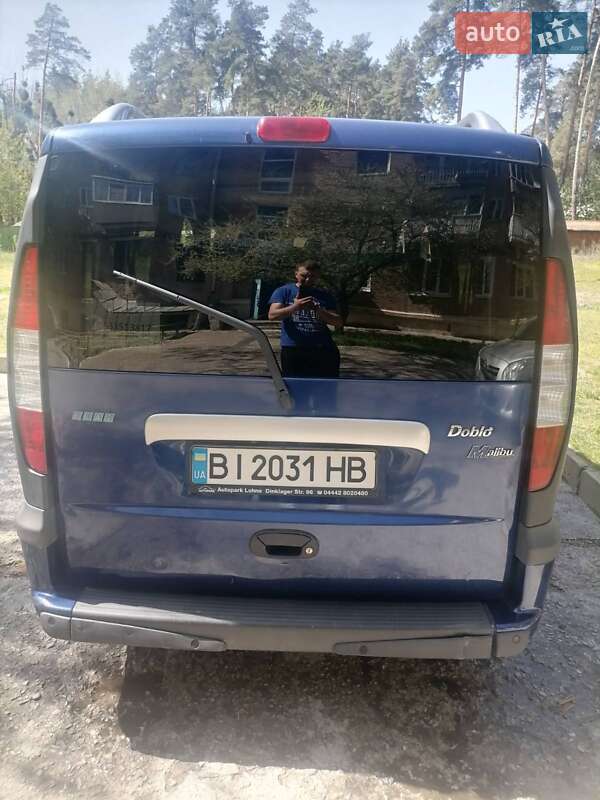 Fiat Doblo (2003)