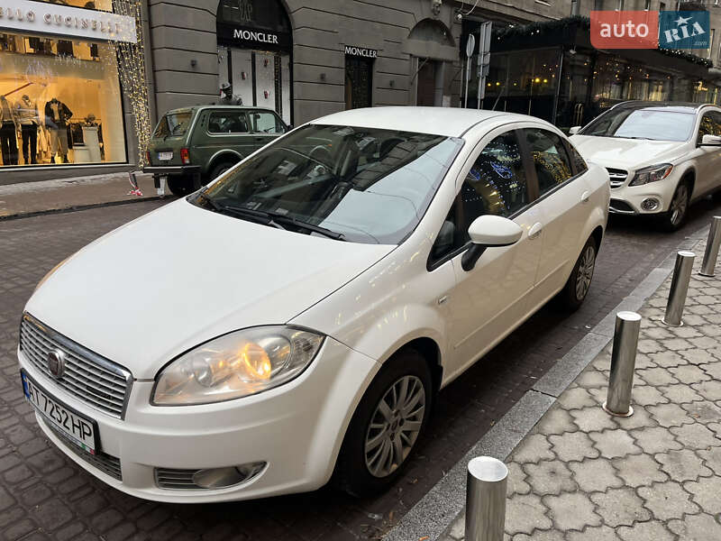Fiat Linea (2012)