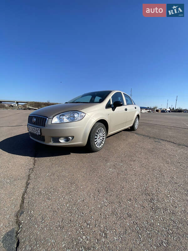 Fiat Linea (2012)