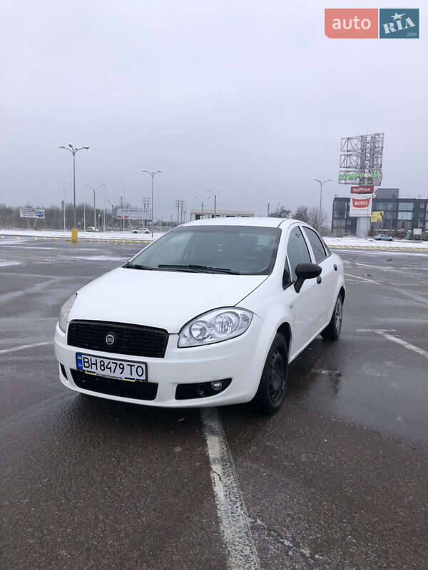 Fiat Linea (2012)