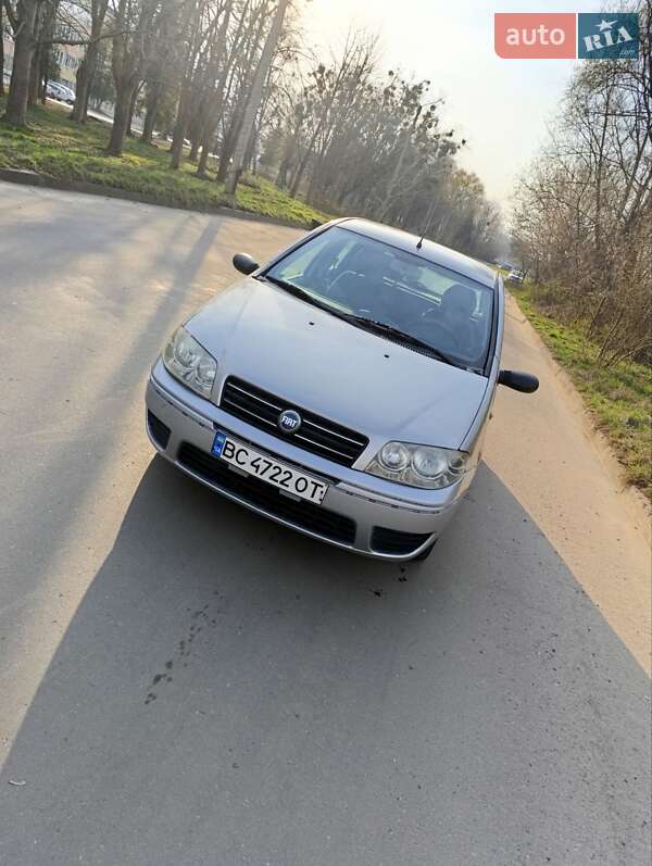 Fiat Punto (2004)