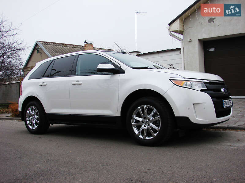 Ford Edge (2011)