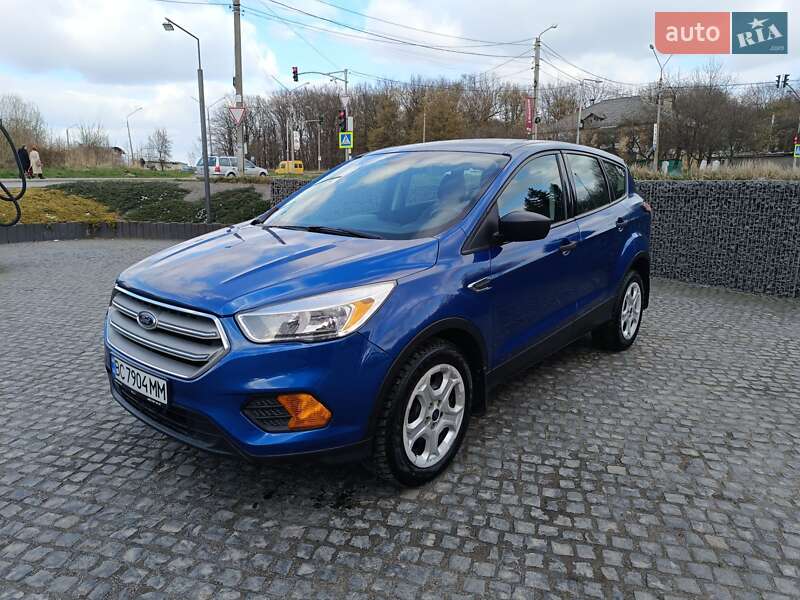Ford Escape (2016)