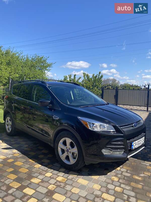 Ford Escape (2012)