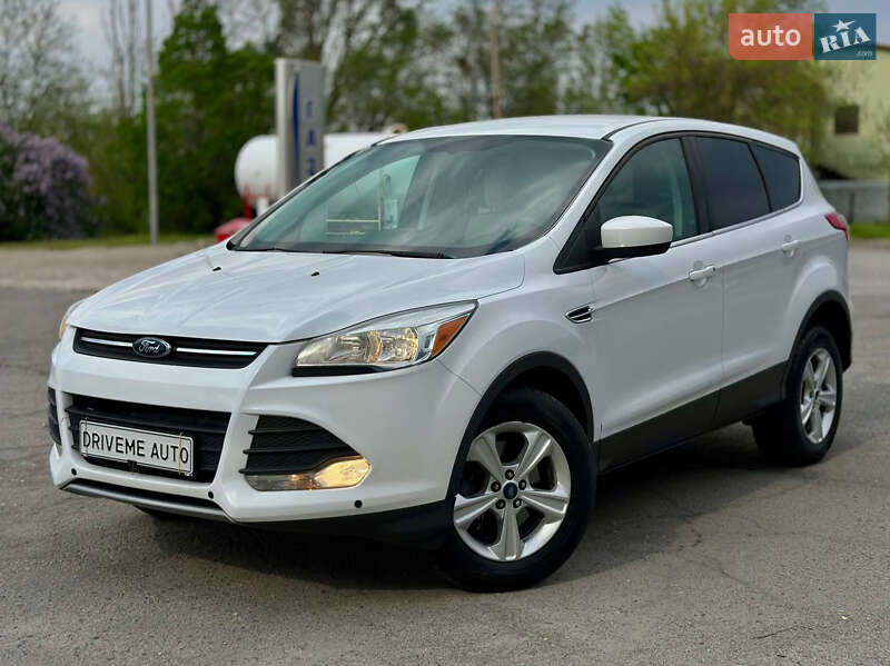 Ford Escape (2012)