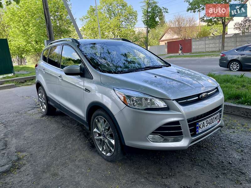 Ford Escape (2015)
